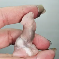 ピンクオパール✨オオカミ✨カービング✨