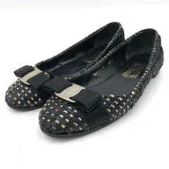 フェラガモ ヴァラ フラット パンプス 23.5cm 黒 ラフィア カゴ 編み込み