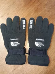 2026年最新】north face supreme 手袋の人気アイテム - メルカリ