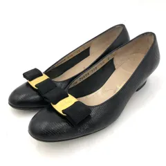 フェラガモ ヴァラ パンプス 23.5cm 黒 リザード 型押し レザー 革靴