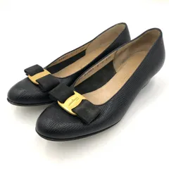 フェラガモ ヴァラ パンプス 23cm 黒 クロコ 型押し レザー 革靴 5.5C