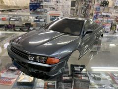 タミヤラジコンRC 日産スカイラインGT-R R34 塗装済スペアボディ偏光緑
