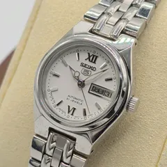 SEIKO SEIKO5 4207-00W0 Watch Automatic Ladies Day-Date Y2K 00S Vintage セイコー セイコー5 時計 自動巻き レディース ラウンド シルバー 白文字盤 デイデイト ヴィンテージ 稼働品