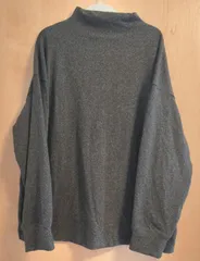 ユニクロ　XL(LL)　濃灰ダークグレー　ボトルネックプルオーバー　柔らか素材　重ね着にも◎　大きいサイズ　プラスサイズ