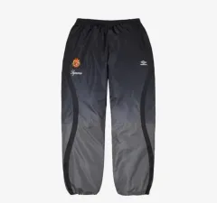 2026年最新】Supreme Umbro Track Pantの人気アイテム - メルカリ