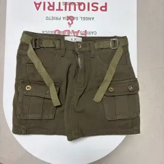 AY カーキ色ベルト ミニスカート