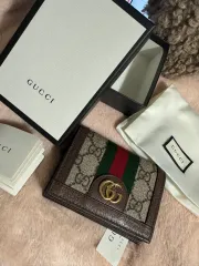 グッチ オフィディア GG 二つ折り財布 ブラウン