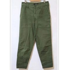 【AZUL】 アズールバイマウジー　カジュアルパンツ　ストレートパンツ　サイズ　S  カラー　カーキ