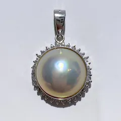 K14WG 天然 マベパール ダイヤ ネックレス ペンダントトップ MP13mm D0.23ct 2.9g 本真珠 レディース アクセサリー 美品 aua68281080116