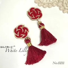 No.0211　タッセル付きピアス
