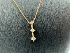 K10　３連ダイヤ 0.10　ネックレス		12c53