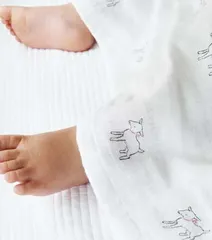 やわらかガーゼマルチタオル 白ヤギ アクシス AXCIS tete a tete テテアテテ RE5131 日本製 薄手 ガーゼタオル たおる ガーゼ バスタオル おくるみ タオルケット 日除け ベビーカー やぎ ヤギ 動物 軽い お出かけ おしゃれ かわいい