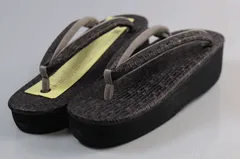 《送料無料》　カレンブロッソ（菱屋カフェ草履）鼻緒がお洒落　新品　Mサイズ　Shops020101