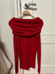 ザラ オフショルダー