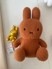 ミッフィー ぬいぐるみ ブラウン + ミッフィー GOLD キーホルダー