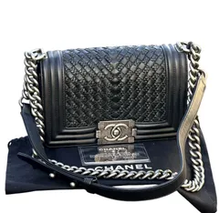 超美品◆本物シャネルCHANELボーイシャネル20マトラッセ網ステッチミニショルダーバッグSVシルバー金具チェーンショルダーバッグカーフ26番台