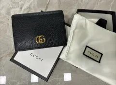 グッチ マーモント 二つ折り財布 ブラック フルセット