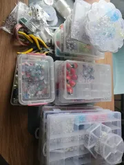 ビーズ工芸材料 在庫処分