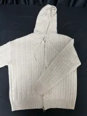 ケーブル編みツーウェイニットフーディー ジップアップ アイボリー