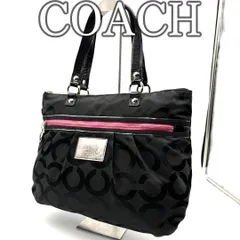 コーチ COACH オプアート トートバッグ ブラック 黒 キャンバス シグネチャー 総柄 ピンクライニング 肩掛け シルバーパーツ Y2Kテイスト カジュアル モード デイリーユース A4収納
