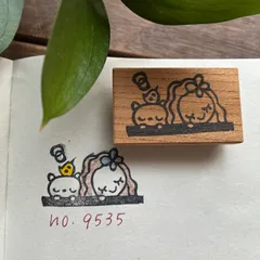スタンプ　No. 9535うたた寝女の子とクマと小鳥