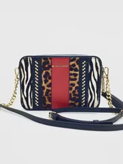 【中古美品】マイケルコース　Michael Kors　ハラコ　チェーンショルダー　ショルダーバッグ　メンセンジャーバッグ　クロスボディバッグ　黒　アニマル柄　レッド　ゴールド金具　個性的　コンパクト　カジュアル　レディース　ブランドバッグ