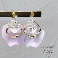 No.343  花びら　クリア　ピアス/イヤリング
