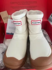新品 HUNTER イントレピッド ショート スノウブーツ 230