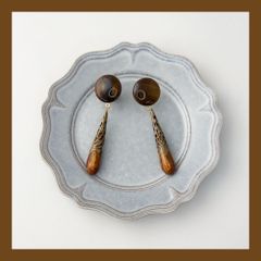 Item thumbnail for item 62329c51-e66e-4f43-b540-f0c8688c8e1c