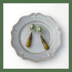 Item thumbnail for item 010a0e49-247a-4cd3-8faa-5c5b82f758d1