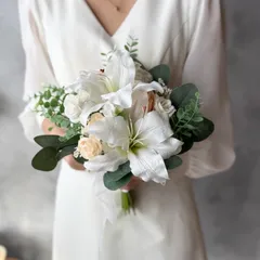 【レンタル戻り】カサブランカ×サーモンピンククラッチブーケ☆ブートニア