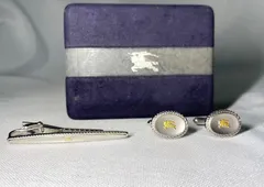 Burberry バーバリー ホースナイトロゴ 騎士デザイン ゴールド & 艶消し&鏡面シルバー カフス ネクタイピン セット タイピン ケース有