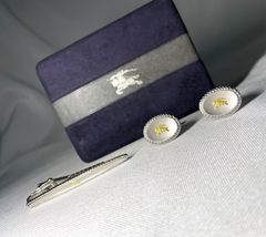 Burberry バーバリー ピンブローチ ラペルピン ホースロゴ 騎士 425