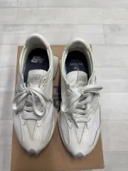 ニューバランス 327 アイボリー 235mm