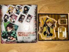 鬼滅の刃 我妻 善逸 アクリルフィギュア コレクション 第一弾