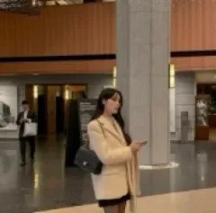 ウールハーフコート