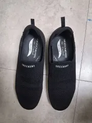 スケッチャーズ スリッポン スニーカー