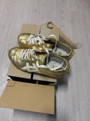 オニツカタイガー 正規品 GOLD