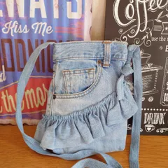 228☆USEDライトデニムリメイク☆サコッシュ☆フリルショルダーバッグ☆ジーンズリメイク☆