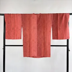 【美品】 道行 身丈90cm 裄丈69cm L 和装コート 角衿 落款 草花 よろけ縞 ぼかし サーモンピンク 正絹 秀品 【中古】