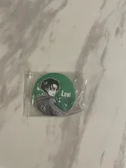 進撃の巨人 リヴァイ バッジ 展示会 限定モデル