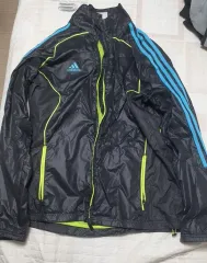 アディダス ウィンドブレーカー ブラック/ブルー/蛍光 ジャケット・ズボン セット