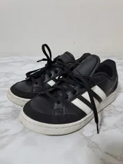 アディダス グランドコートSE レディース スニーカー 240 (신1124)