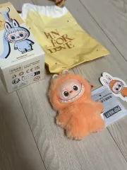 ポップマート ラブブ ミニ キーホルダー 新品