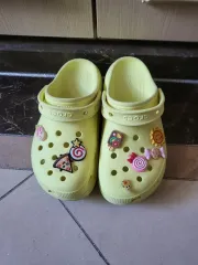 クロックス (230)