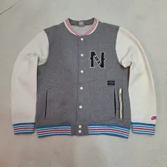 ナイキ 起毛スタジャン S