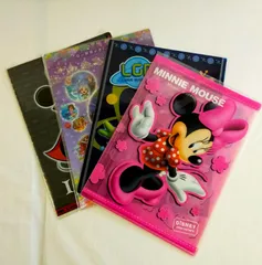 ディズニー　A4クリアファイル4枚（通常クリアファイル、見開き型、封筒型、ブック型入り）〈5500005〉