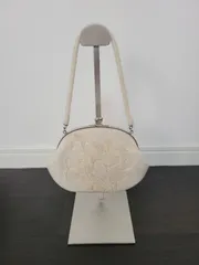 総ビーズバッグ 昭和レトロ がま口 手提げ パーティー クラッチバッグ 和装　和装用バッグ  着物 小紋 訪問着 上品　ビーズバック　結婚式　成人式