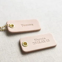 ❇︎  リニューアル　❇︎   スクエア レザーネームタグ　❇︎　革ネームタグ　席札