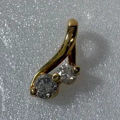 【K18  ネックレストップ】ダイヤ0.2ct  チャーム  アクセサリー